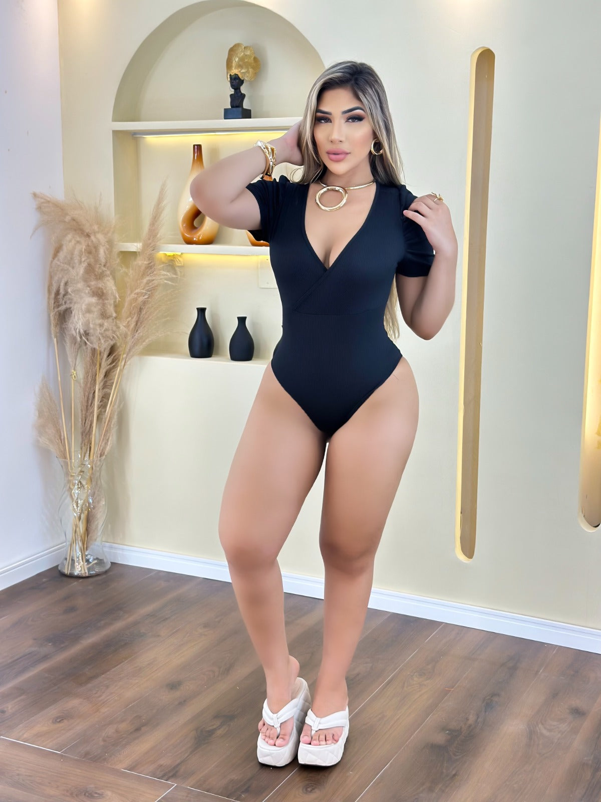 Body Cropped Ribana Premium