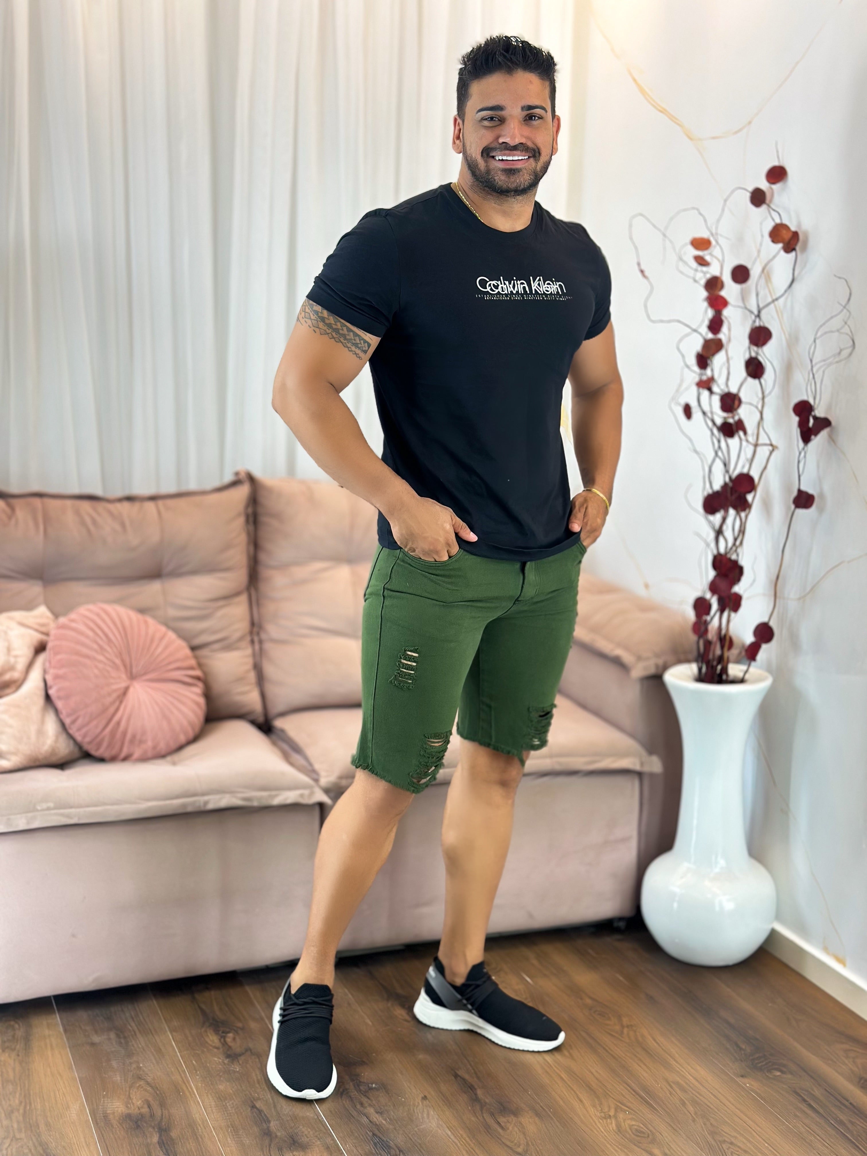 Bermuda Jens Masculina Verde Musgo