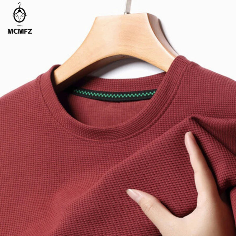 Nova camiseta de verão com gola redonda e manga curta para homens