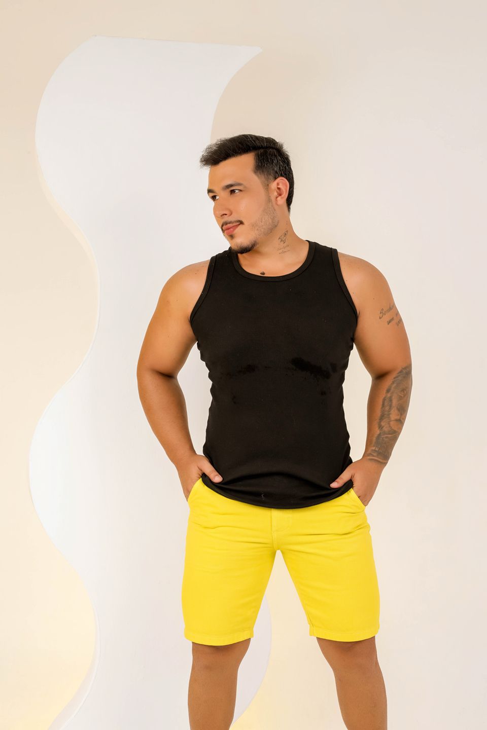 Bermuda Jeans Masculina Amarela
